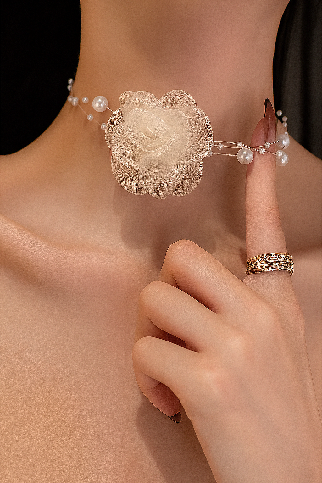 Pearl Rosé Wrap Choker