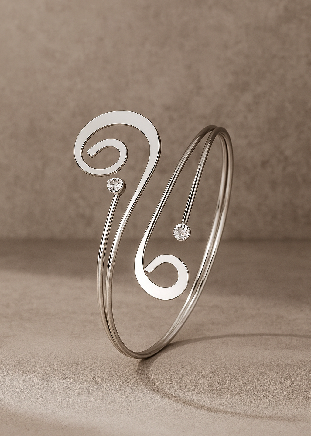 Helios Curve Armlet