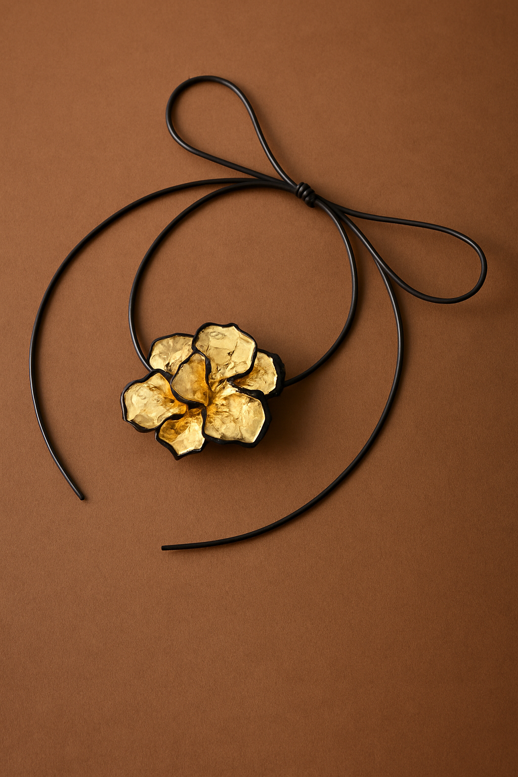 Metallic Petal Bloom Choker