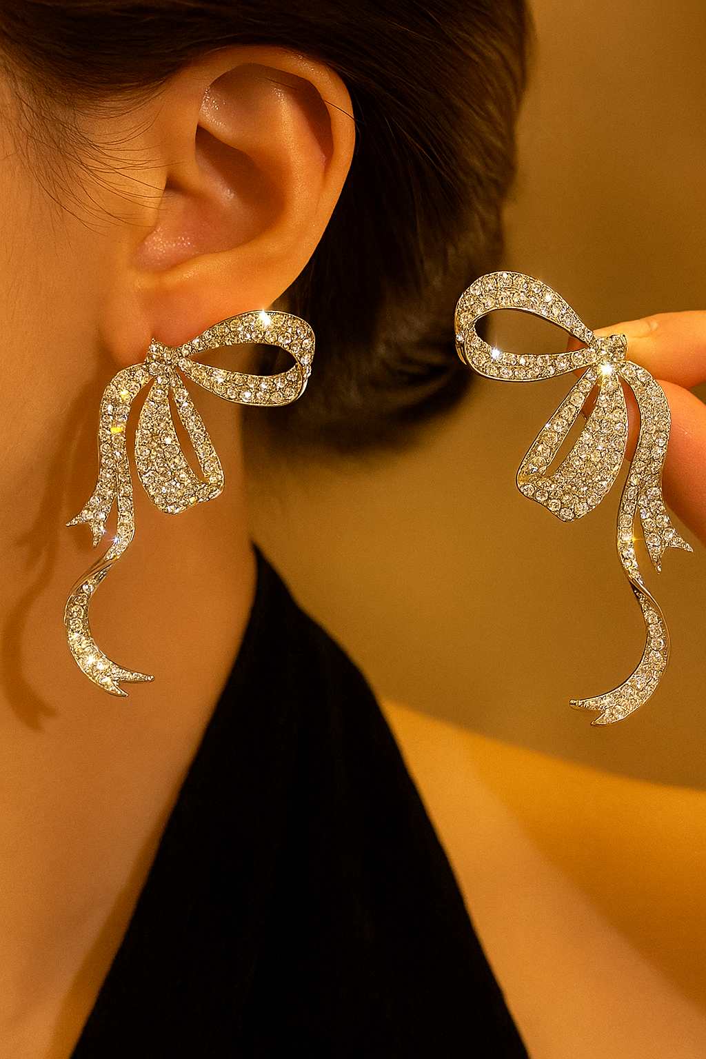Twinkle Bow Earring